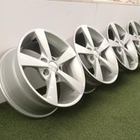 Cerchi in lega Renault Hyundai Mazda Suzuki 16