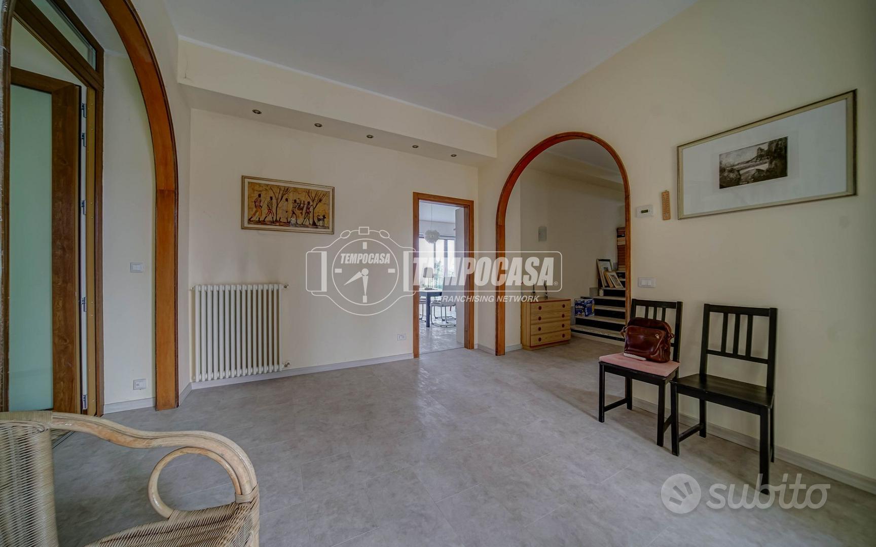 Casa – Buguggiate, Varese - Vista 4