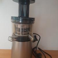 Hurom modello HG Sbe-06 estrattore succo slow 