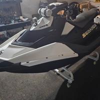 Seadoo Spark 90CV 3POSTI 10 ORE 