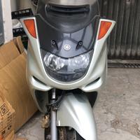 Majesty 250 del 2000