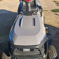 Trattorino tagliaerba