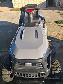 Trattorino tagliaerba