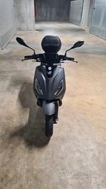 Piaggio 1 Active 