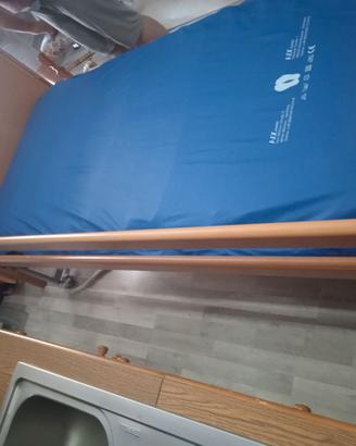 2 Letti e 2 materassi antidecupido