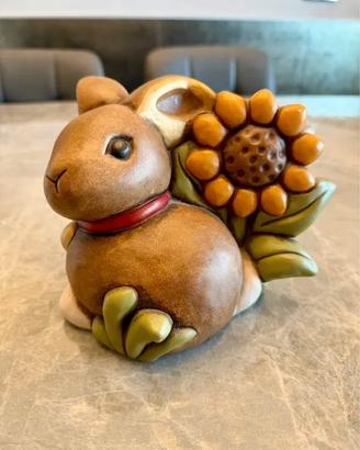 Coniglietto con girasole Thun | Animali del Bosco