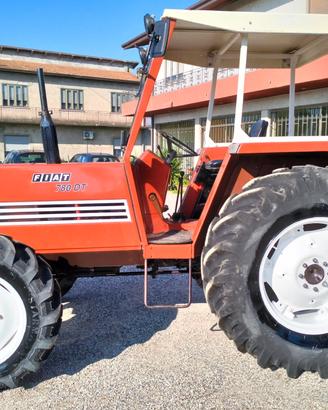 Trattore agricolo Fiat 780 DT
