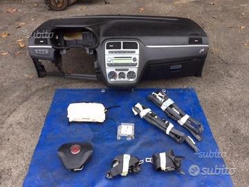 Airbag Fiat Grande Punto 2009 3 porte stemma rosso