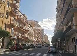 600813 CrotoneCentralissimo Bilocale ristrutturato