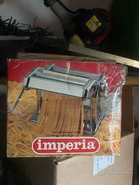 Macchina tira pasta imperia