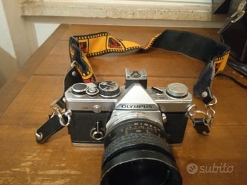 Olympus om 2 + teleobbiettivo e zoom vintage