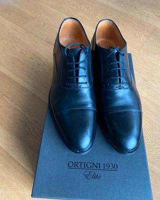 Scarpa Francesina Ortigni