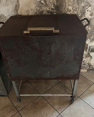 Carrello multiuso porta carbone