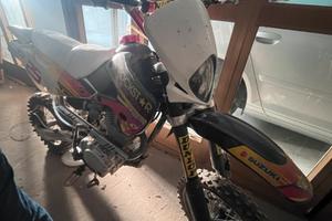Suzuky 250 4t