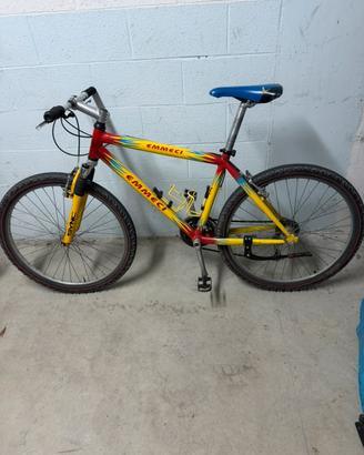 Mountainbike ruote da 26 telaio in acciaio