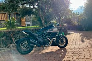 Ducati diavel 1200 162cv 12500km come nuova