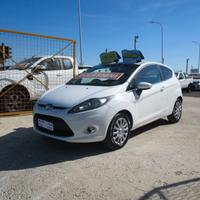Ford Fiesta 1.4 TDCi 70CV OK NEOPATENTATI