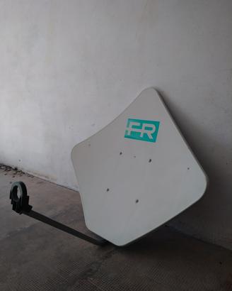 Parabola satellitare 