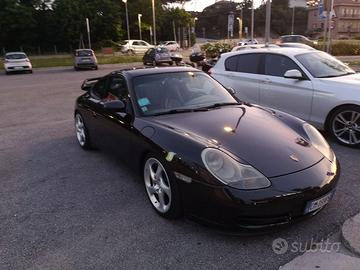 Porsche 911 carrera 996