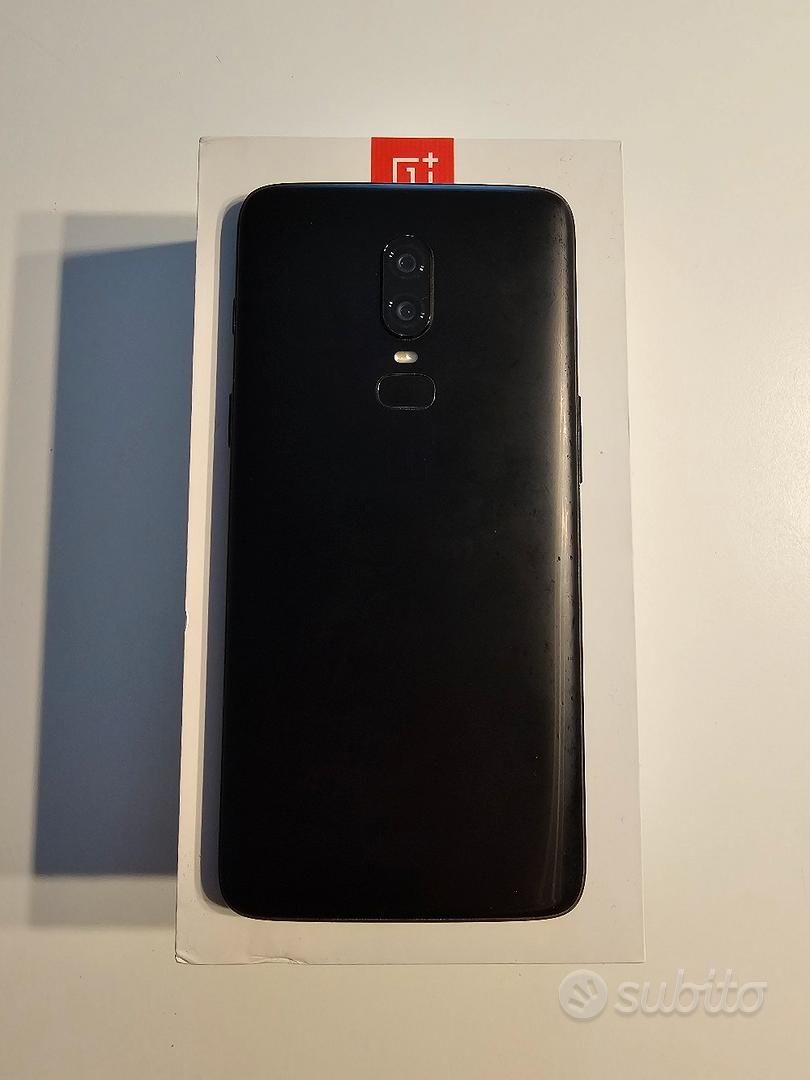 Oneplus 6 8GB Ram 128GB rom - Telefonia In vendita a Como Oneplus 6 8GB Ram 128GB rom - Telefonia In vendita a Como