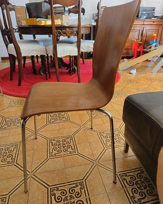 2 sedie moderne in legno curvato