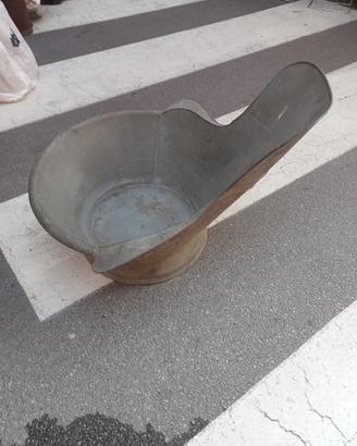 vasca antica x arredo giardino Euro 100