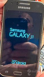 Cellulare smartphone Samsung Galaxy J1