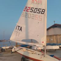 barca a vela- Laser standard