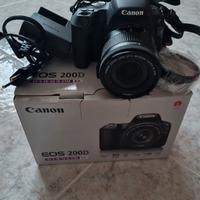 Canon EOS 200D 