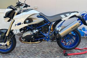BMW HP2 Megamoto