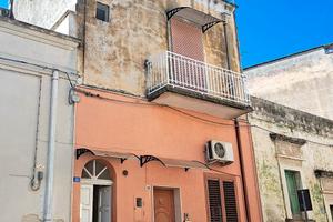 Primo Piano Con Terrazzo