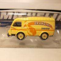 Modellino Furgoncino RENAULT KG.1,0 ORANGINA