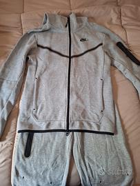 Tuta completa Nike Tech Originale taglia XS grigio