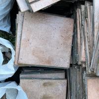 Piastrelle usati da regalare