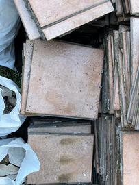 Piastrelle usati da regalare