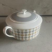 3 ciotole da portata con coperchio in porcellana