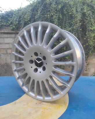 Cerchio posteriore Mercedes clk 220/320