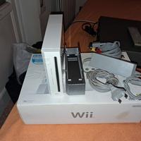 consolle Nintendo Wii ben tenuta. funzionante 