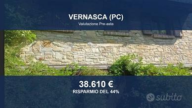 Immobile in asta di 250 m² con più di 5 locali a V