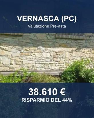 Immobile in asta di 250 m² con più di 5 locali a V