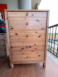 Cassettiera IKEA in legno massello – 5 cassetti