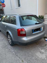 AUDI A4 Avant 1.9 tdi