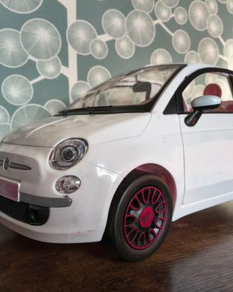 Fiat 500 Barbie bianca