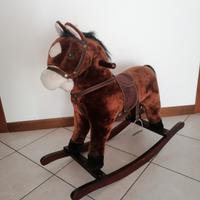 Cavallo a dondolo