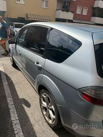Auto usata a buon condizione della meccanica