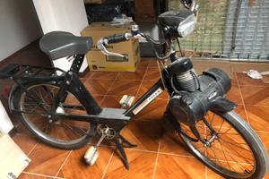 Celebre Velosolex (o comunemente Solex)