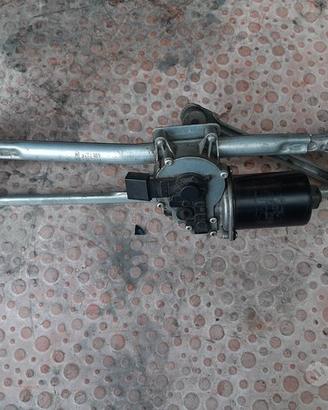 Motorino tergicristalli anteriore BMW 320 07 coupe