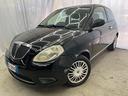 lancia-ypsilon-1-2-argento-finanziabile-senza-bust