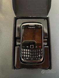 BlackBerry 9300