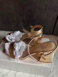 ▸  Scarpe Alesya (n. 39)